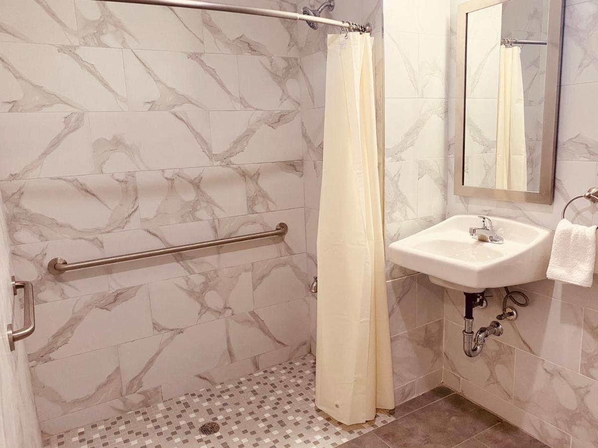 Surface Inn Brooklyn New York Luaran gambar